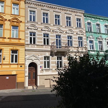 Zeyer Aparments Apartment Teplice Bagian luar foto